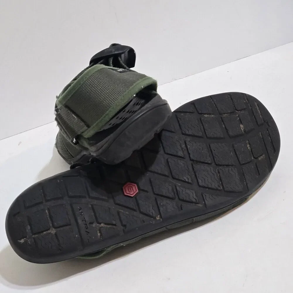 Mens Astral‎ PFD Sandals Rafting Hiking SUP Paddling Size 8 / 41.5 Water Shoes